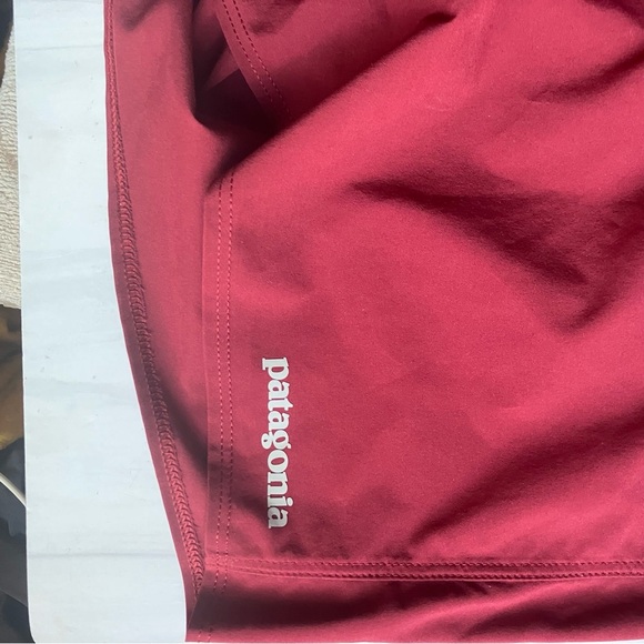Patagonia Hydropeak board shorts 18” size 38 - Picture 4 of 8